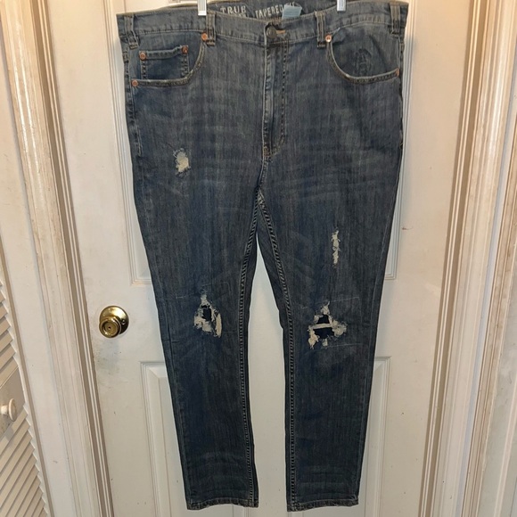 True Nation Jeans True Nation Mens Distressed Tapered Fit Denim